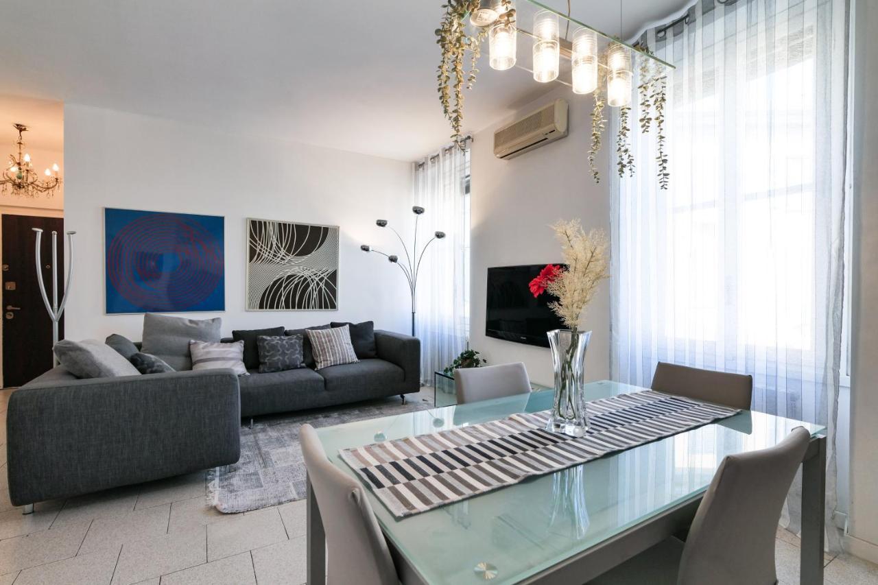 Primopiano - Battaglia A Apartment Milan Bagian luar foto