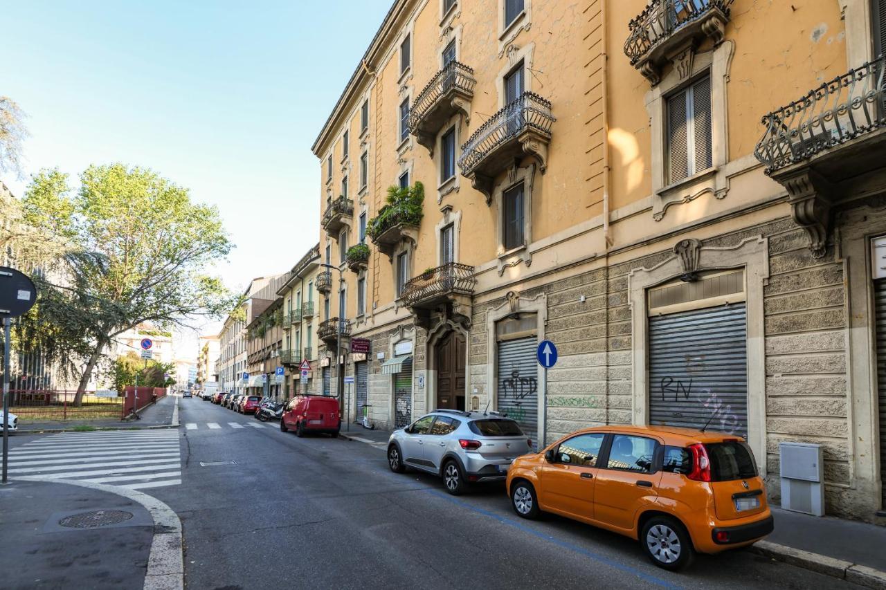 Primopiano - Battaglia A Apartment Milan Bagian luar foto